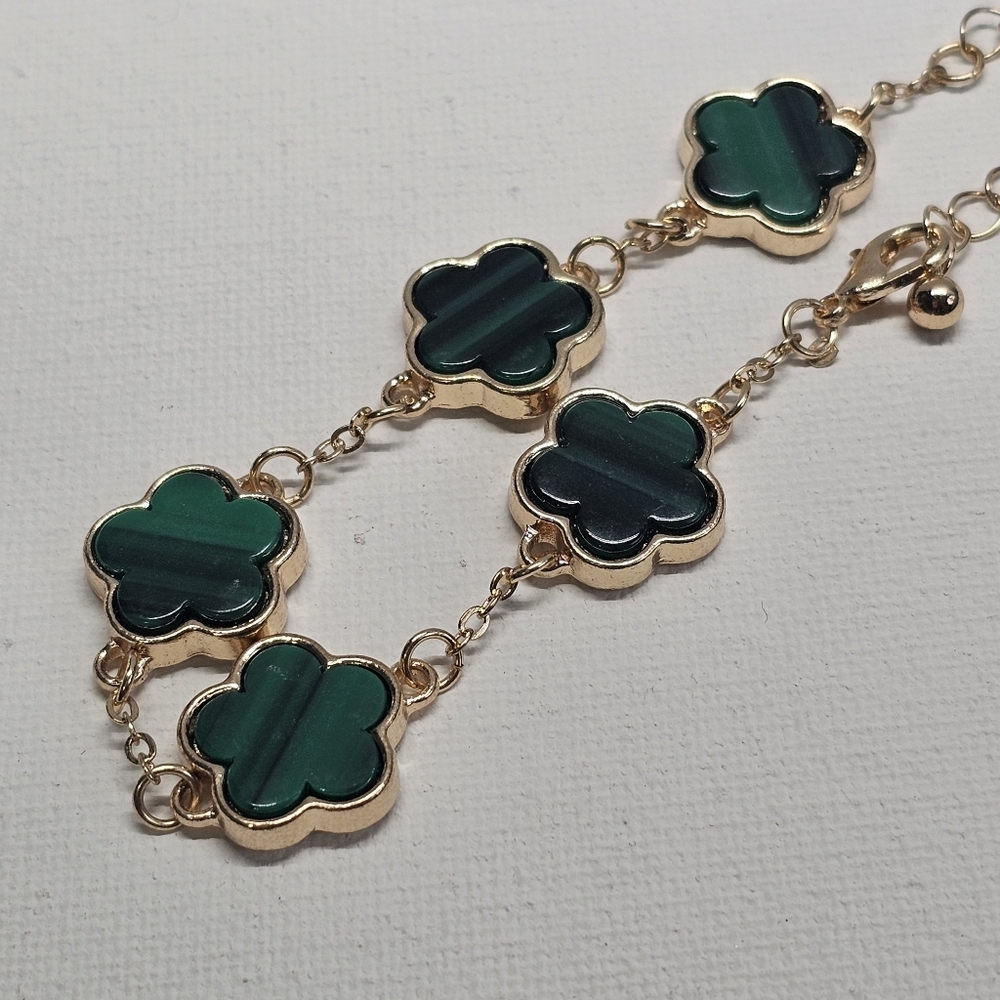 Bohemian Gold Green Clover Fashion Charm Bracelet - Picture 4 of 8